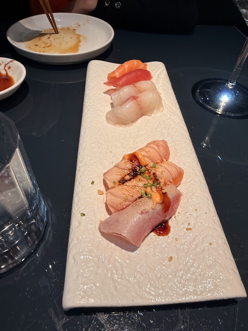 AYU Sushi Concept
