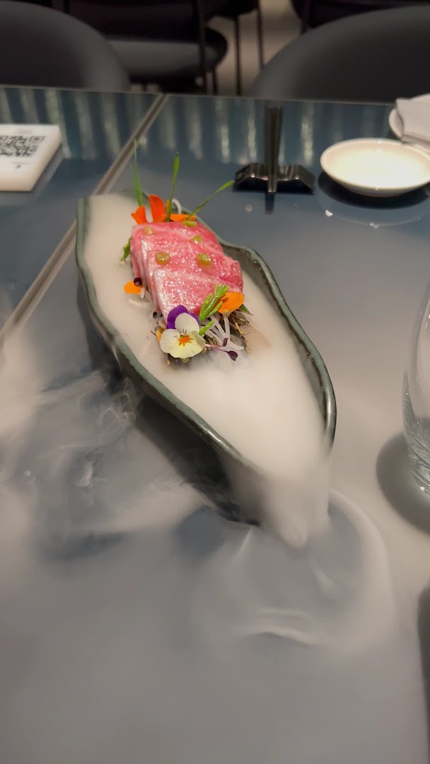AYU Sushi Concept