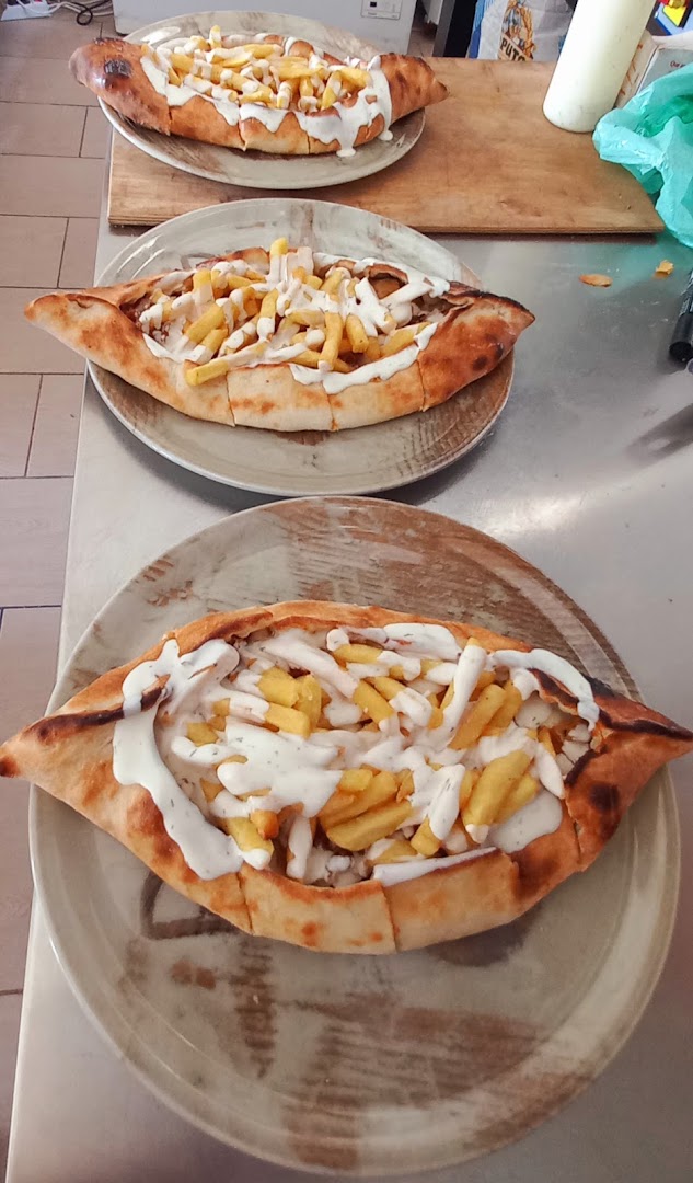 Azra İstanbul pizzeria kebap