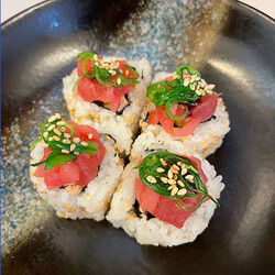 Azuki Sushi Pinarella di Cervia