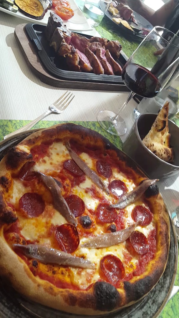 Azzurra Pizza & Restaurant