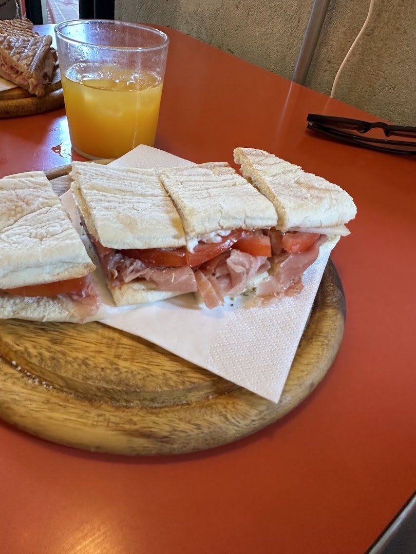 B Cafè (Piazza Argentina)