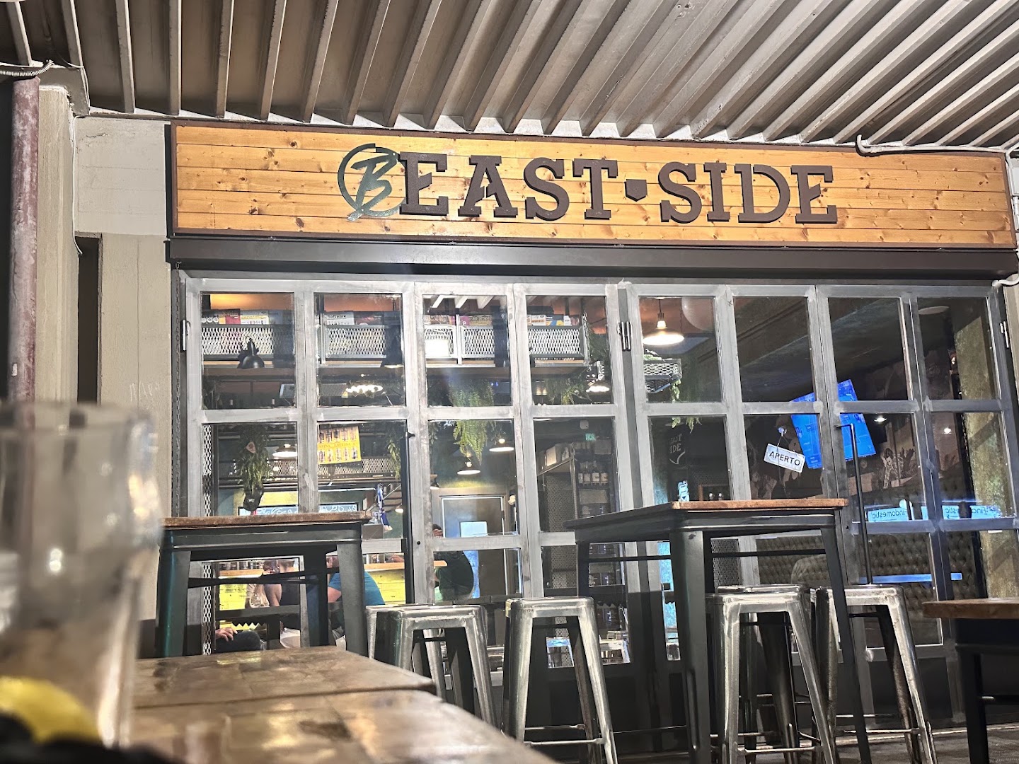 B EastSide Pub