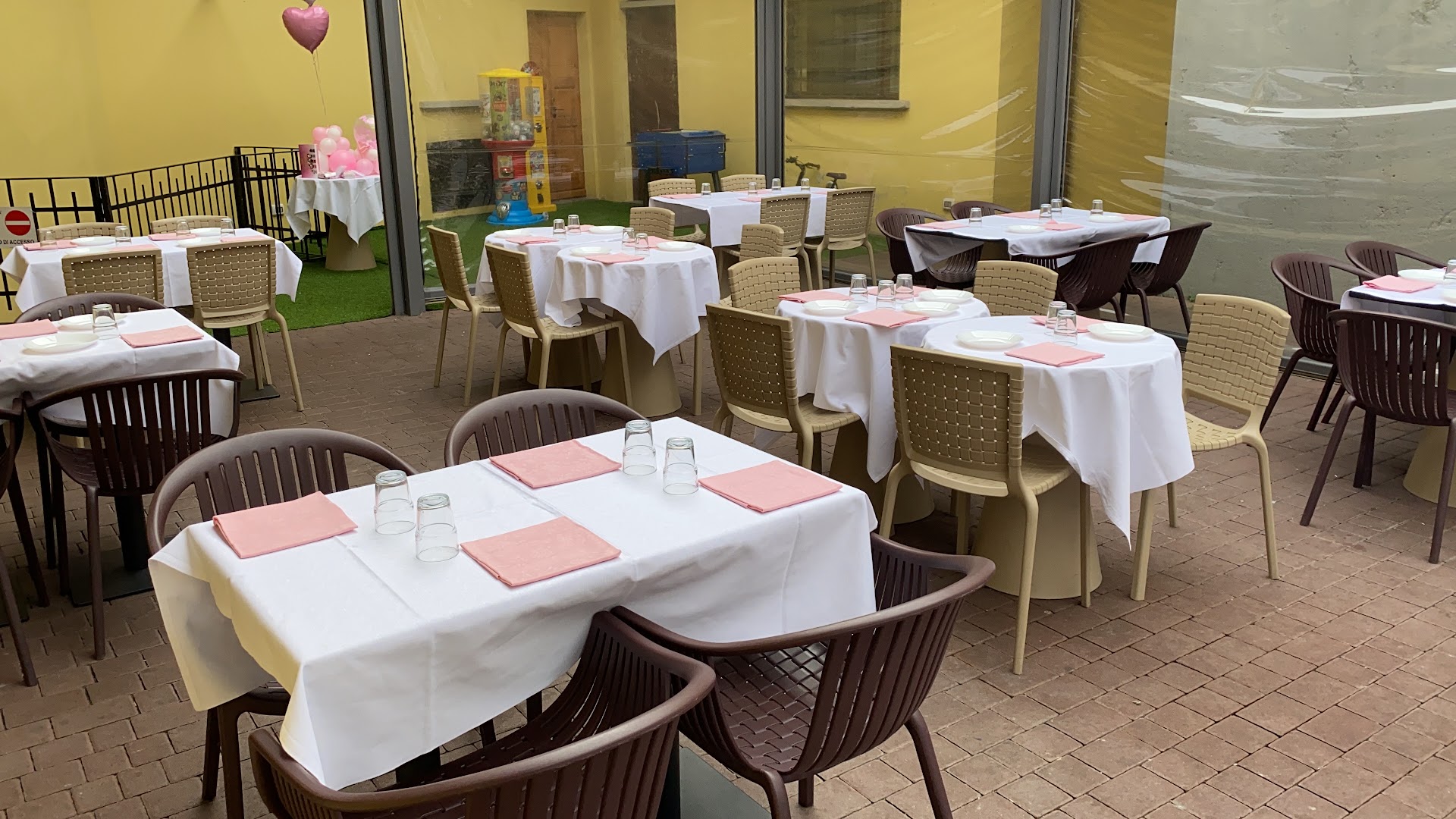 B.SQUARE brasserie, Barlassina