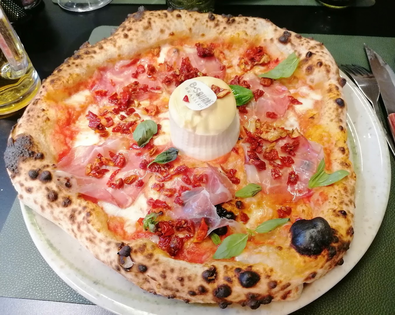 B.SQUARE brasserie