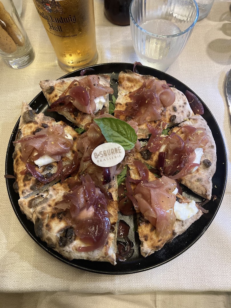 B.SQUARE brasserie