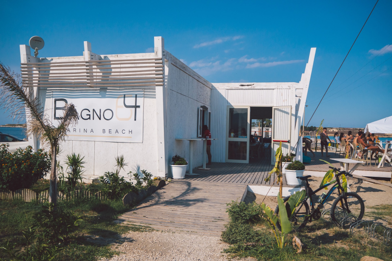 B64 Beach e Restaurant