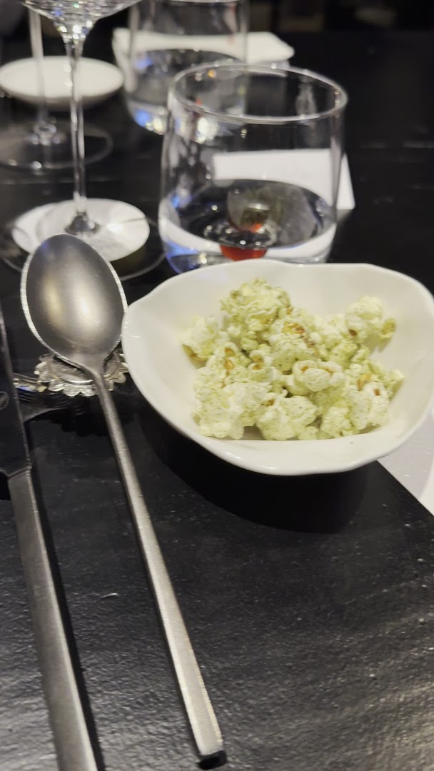 Ba restaurant, Milano