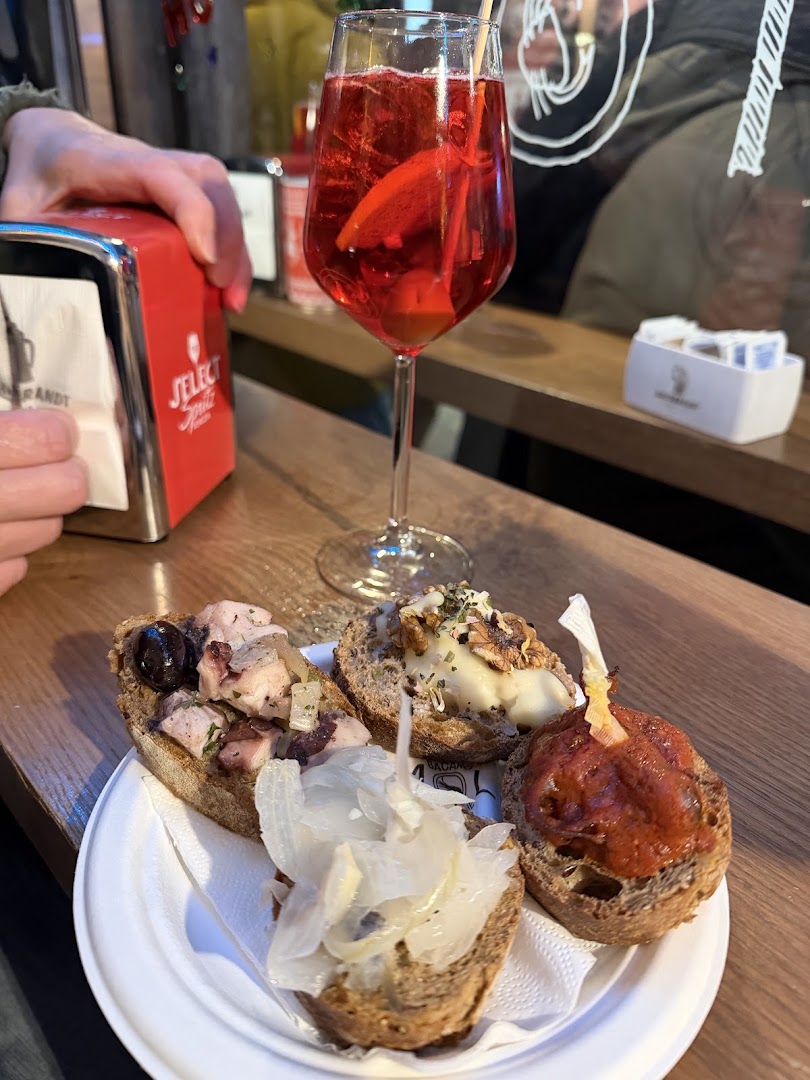 Bacaro Al Momoleto De Le Voie