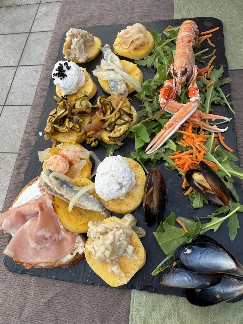 BACARO MODERNO