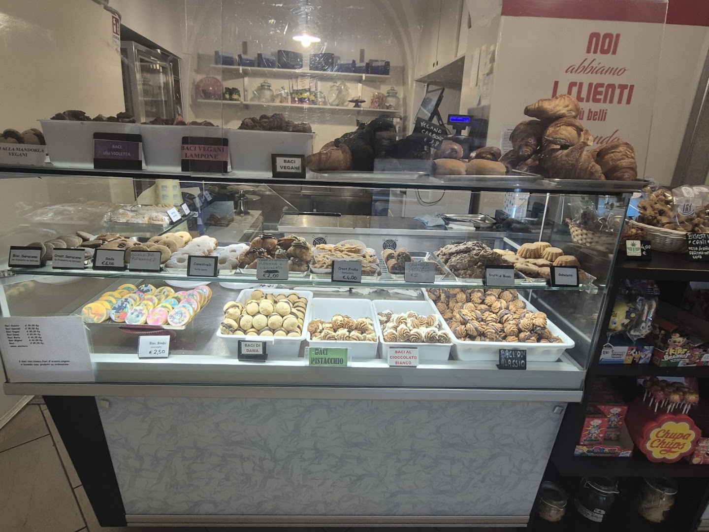Baci a tavola, Alassio