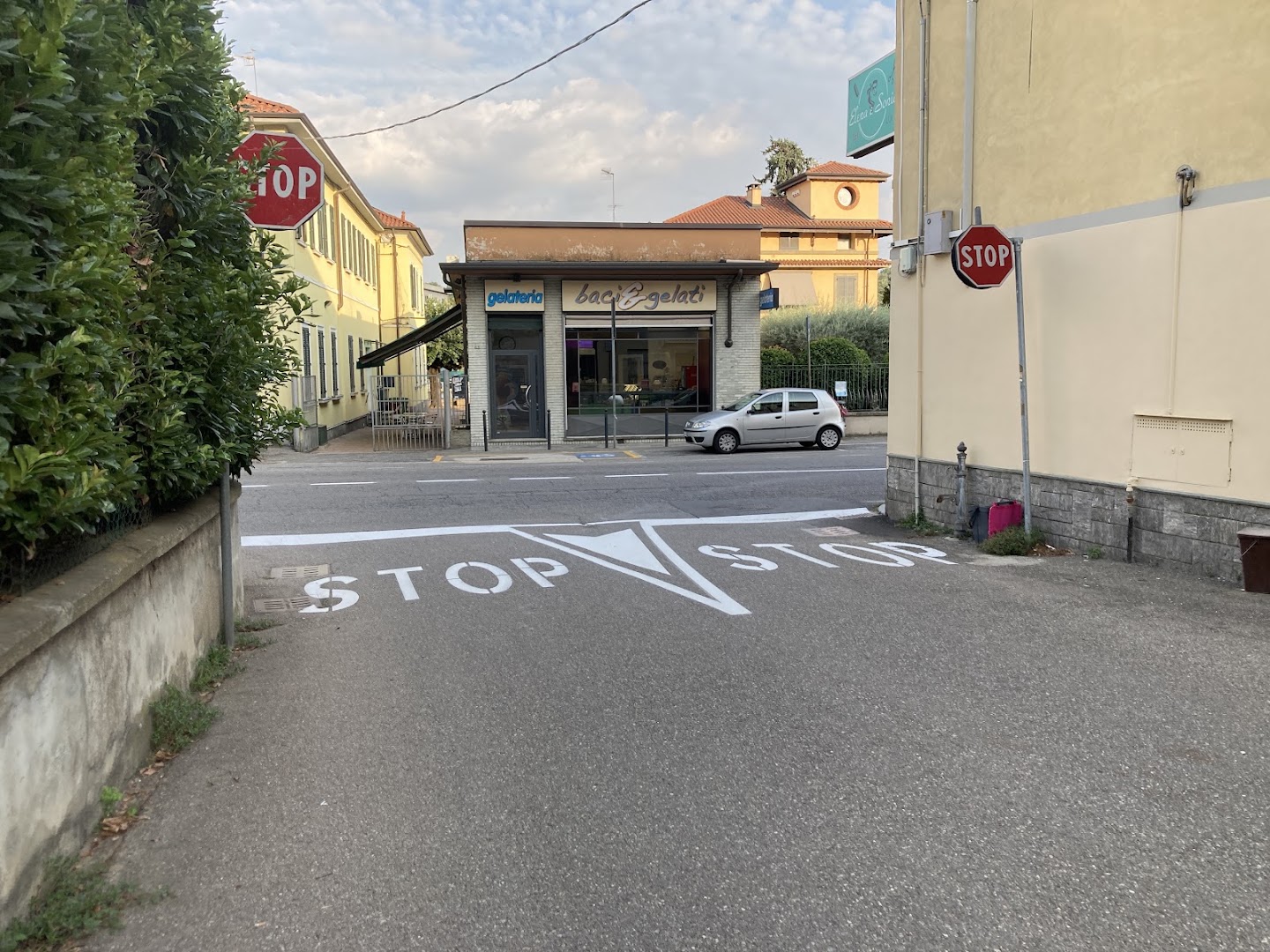 Baci & Gelati, Gazzada Schianno