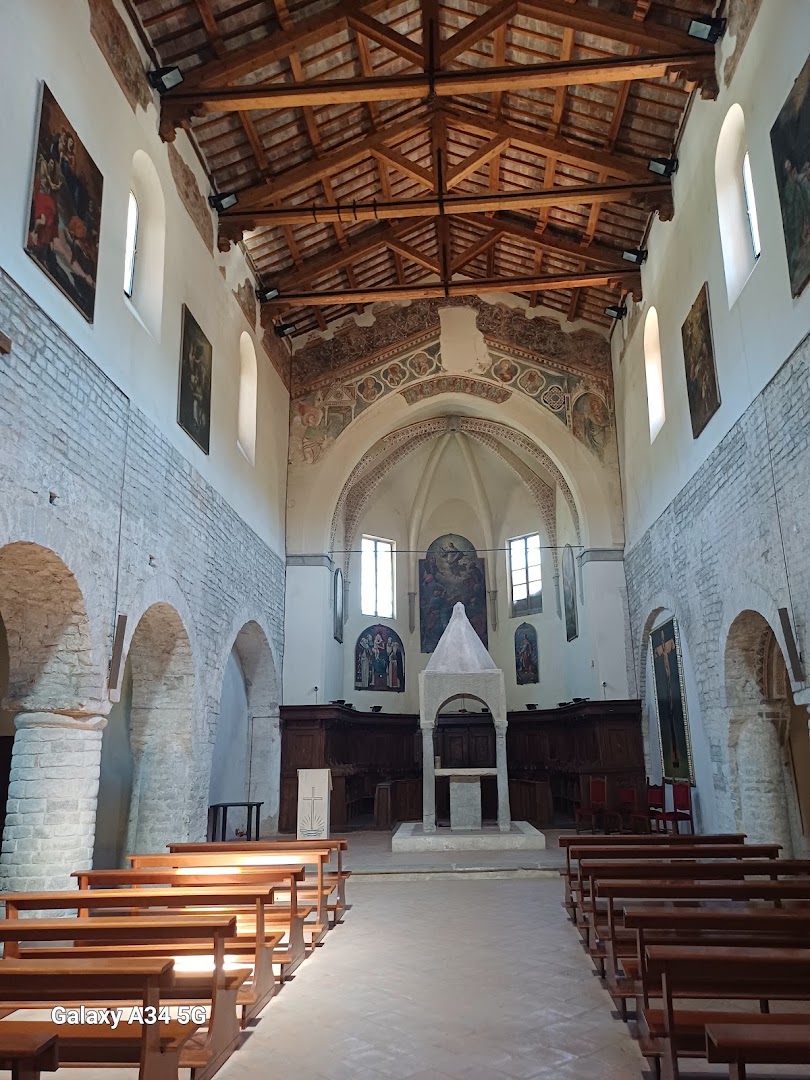 Badia di Monte Corona