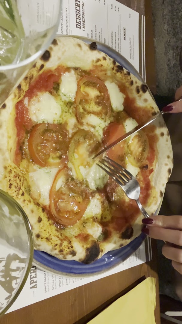 Bagat Pinzolo - Drink, Food & Pizza
