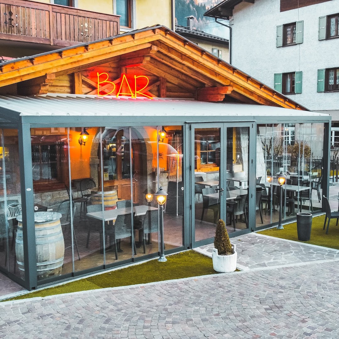 Bagat Pinzolo - Drink, Food & Pizza