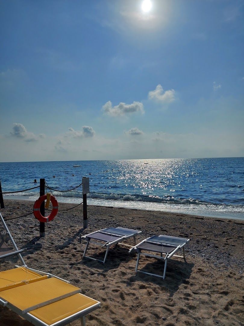 Bagni Cerutti Stabilimento Balneare