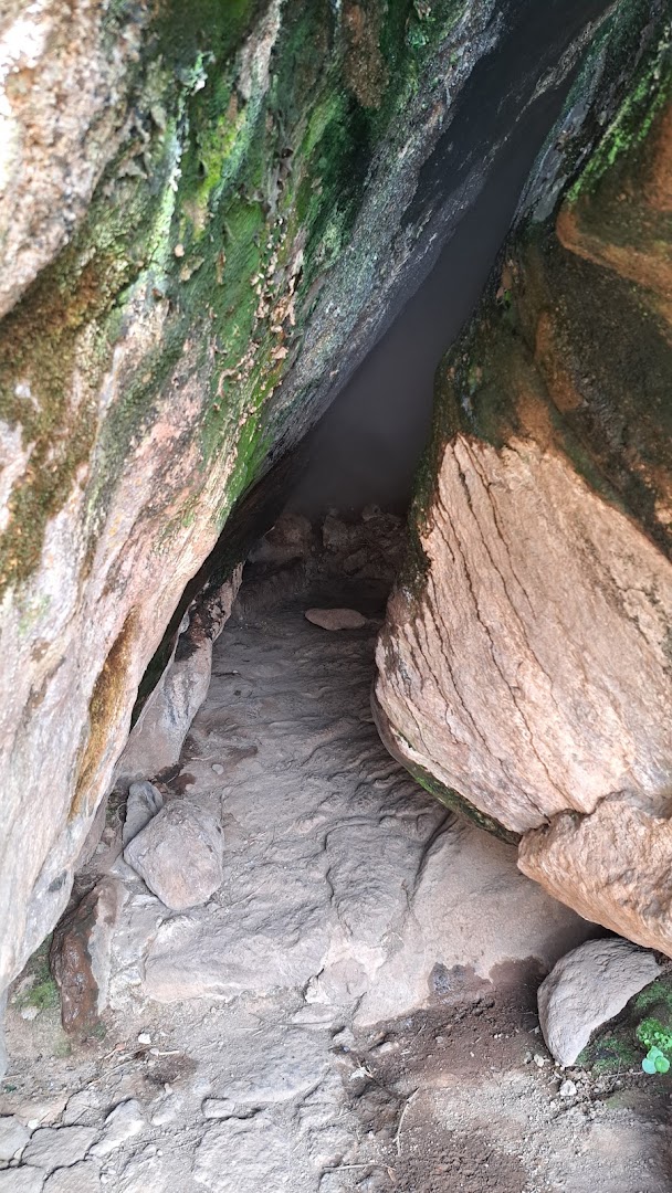 Bagno Asciutto Grotta di Benikulá