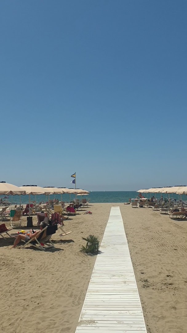 Bagno Della Spora, Viareggio