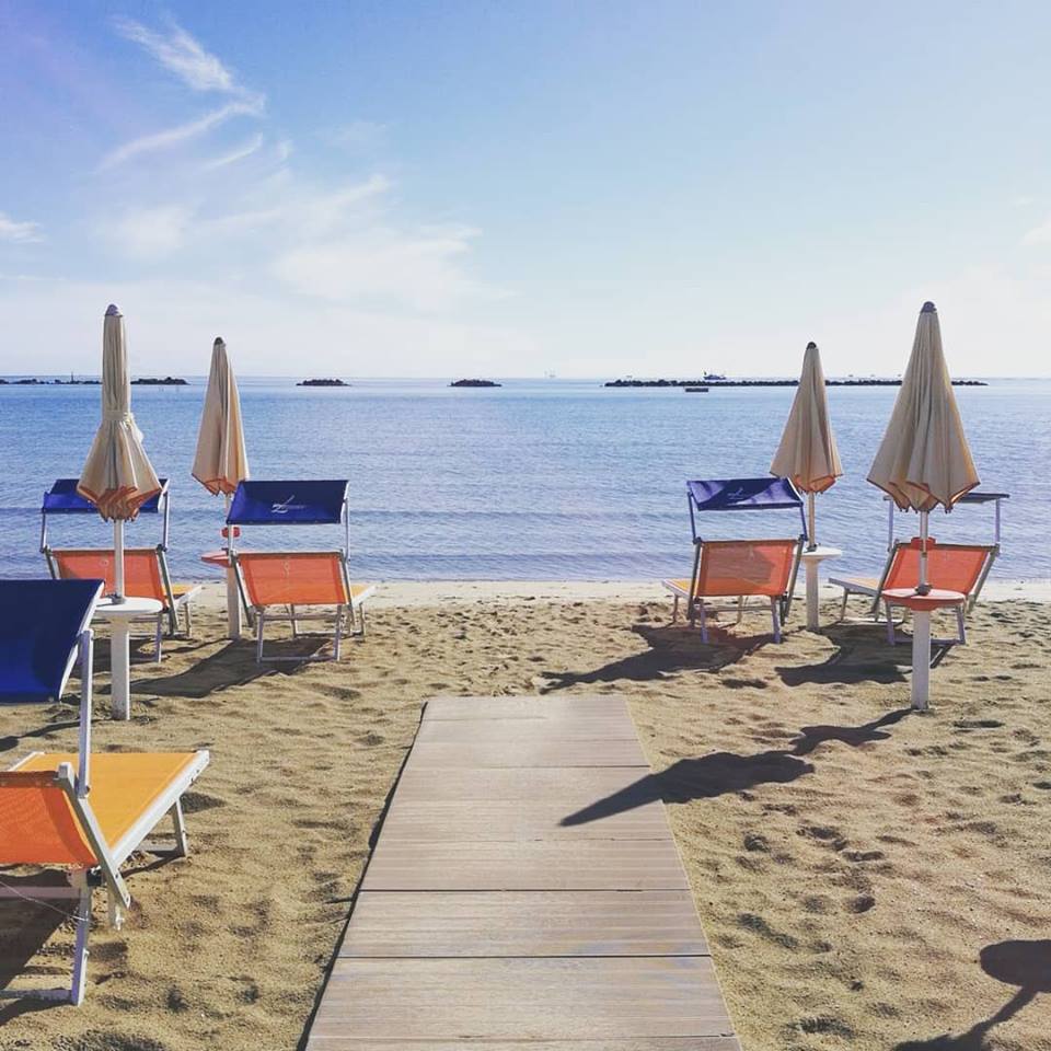 Bagno Fernanda 37 Cesenatico