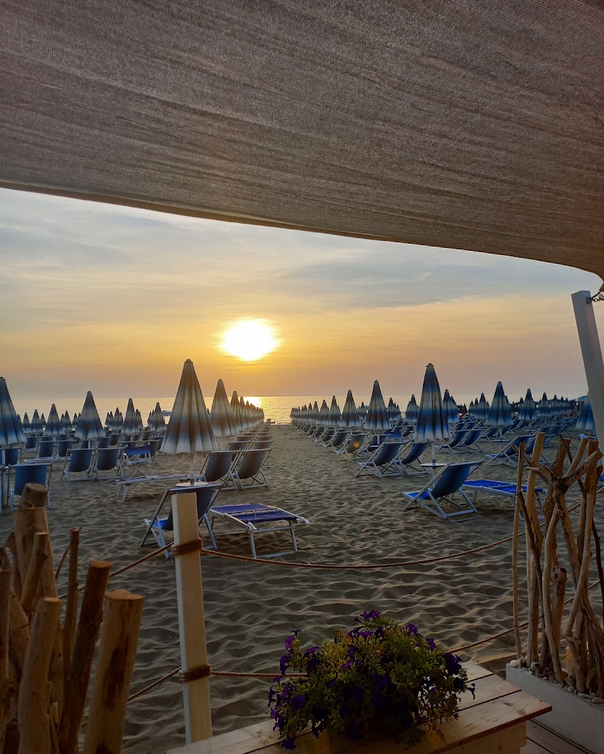 Bagno Hoasy Di Antonelli Stefano E C Sas