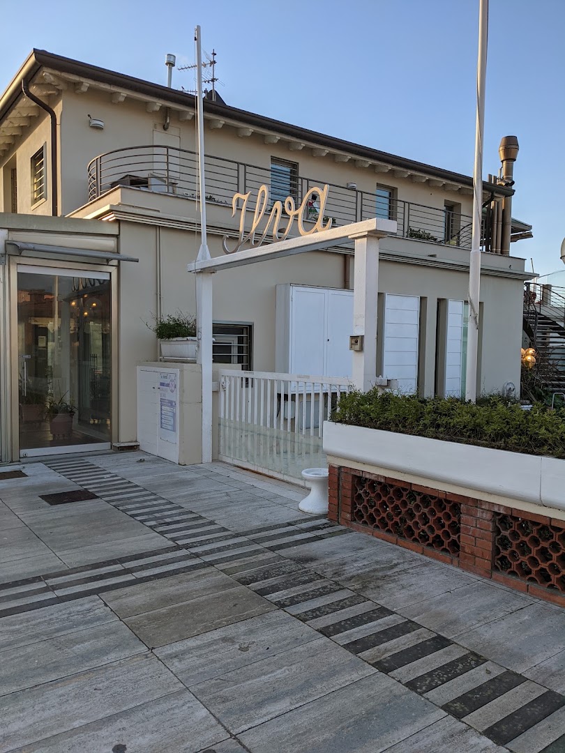 Bagno Ilva - Lido di Camaiore - Piscina Mare e Relax
