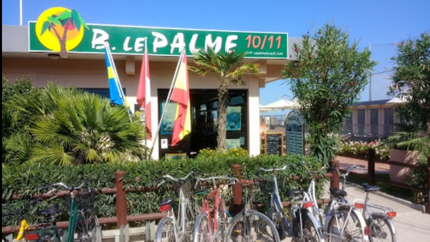 Bagno Le Palme Beach 10-11