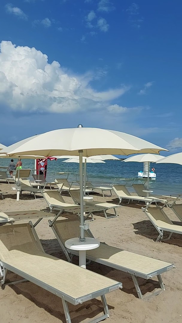 Bagno Maeba Beach Cesenatico