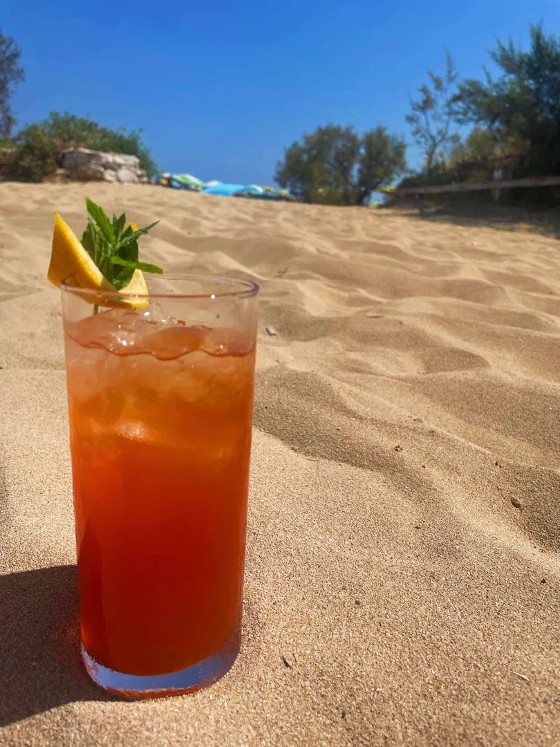 BAHIA beach bar Pucceria Spiaggia libera attrezzata