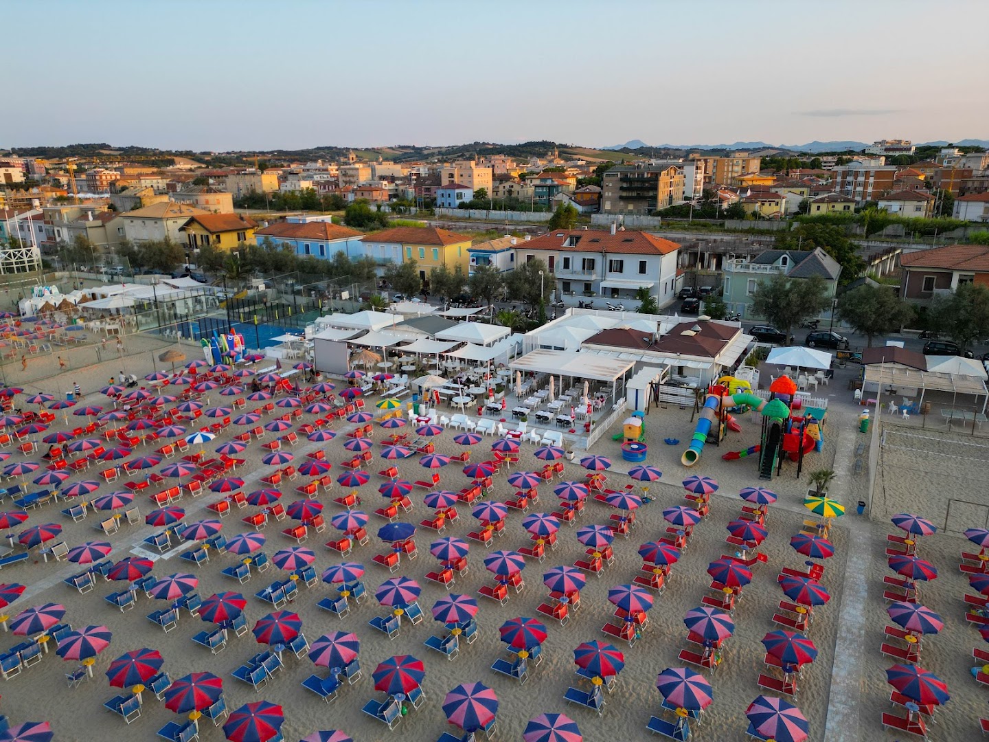 BAIA DEL PORTO- BAGNI 39-40