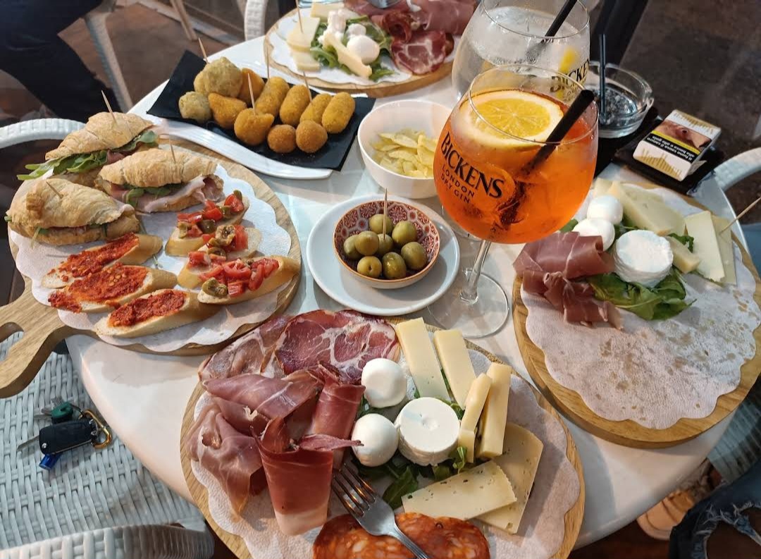 Bakery caffè ️ aperitif