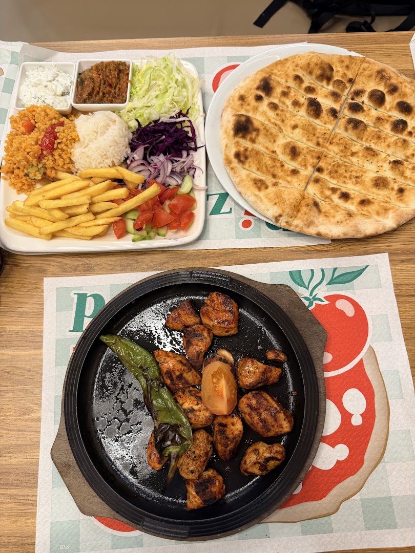 BALI'S KEBAP GRILL PIZZA BAR