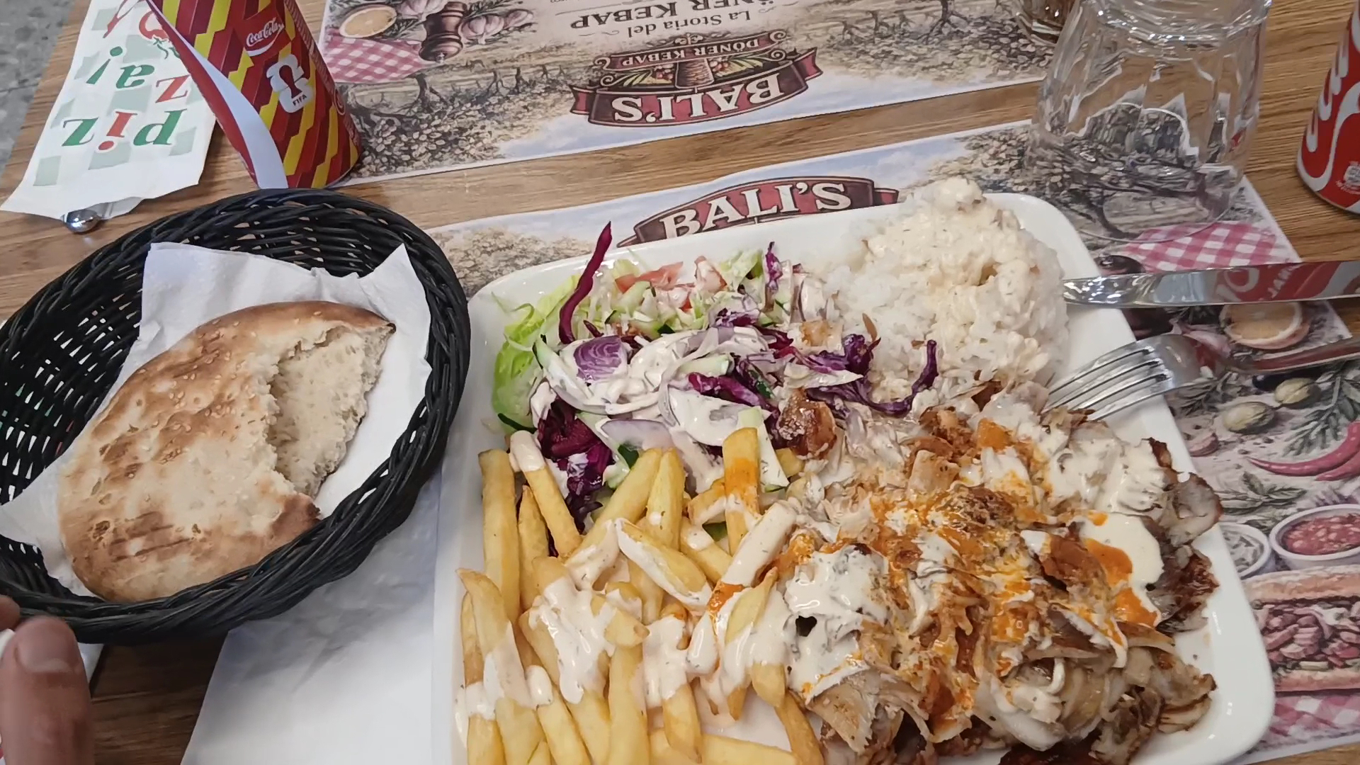 BALI'S KEBAP GRILL PIZZA BAR