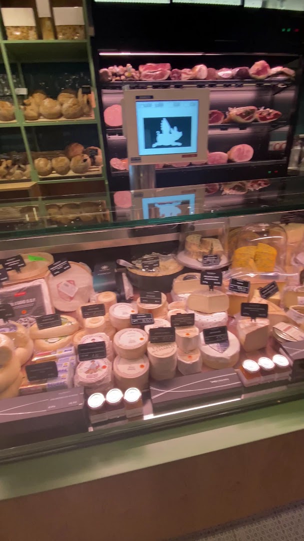 Bandega, Riccione
