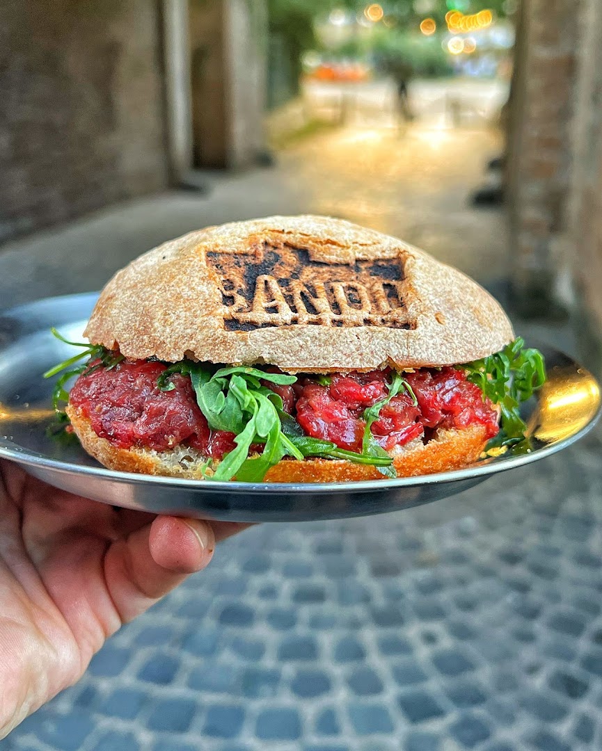 Bando Food e Spirits