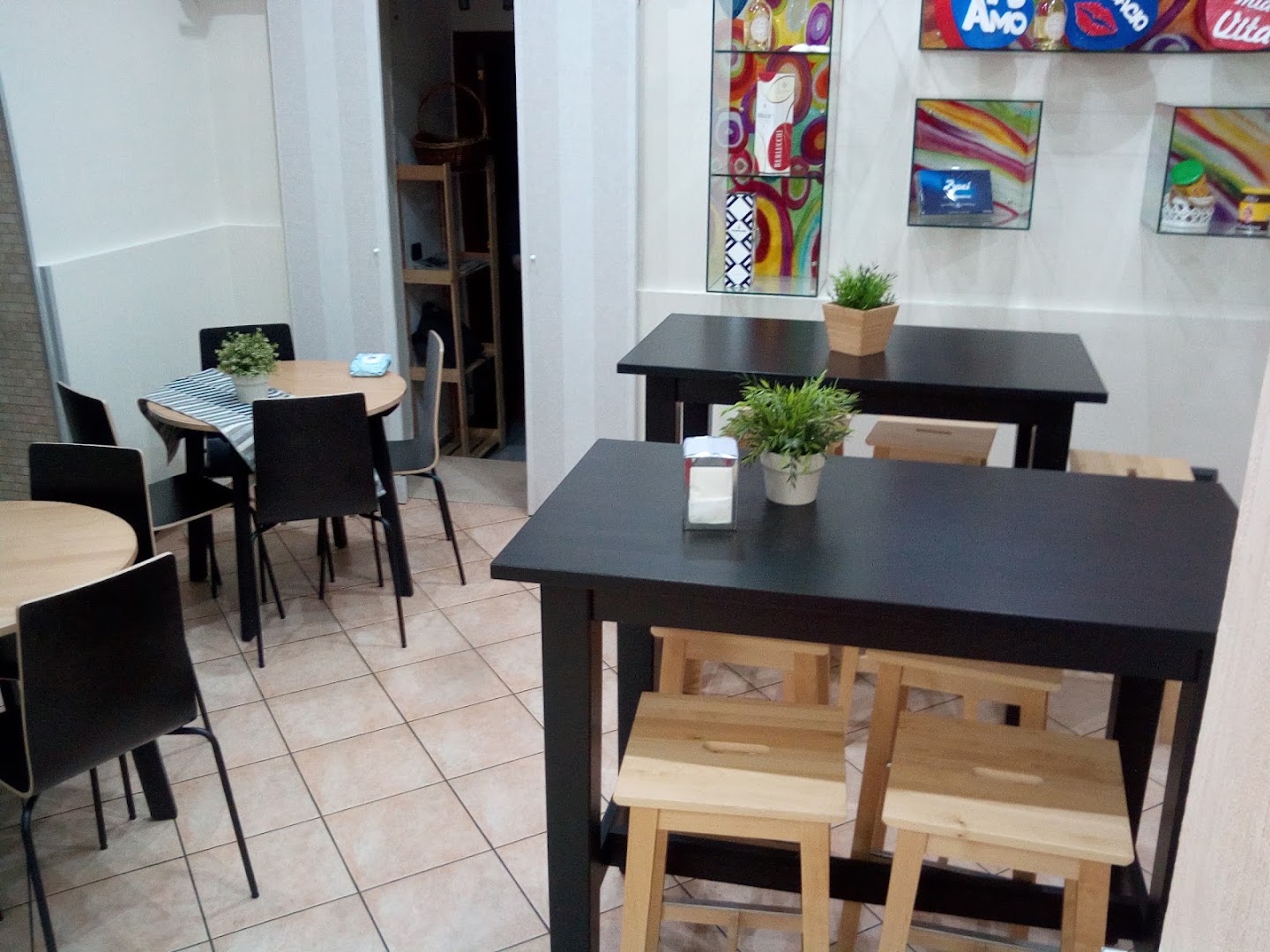 Bar 2000 - Bistrot e Caffè