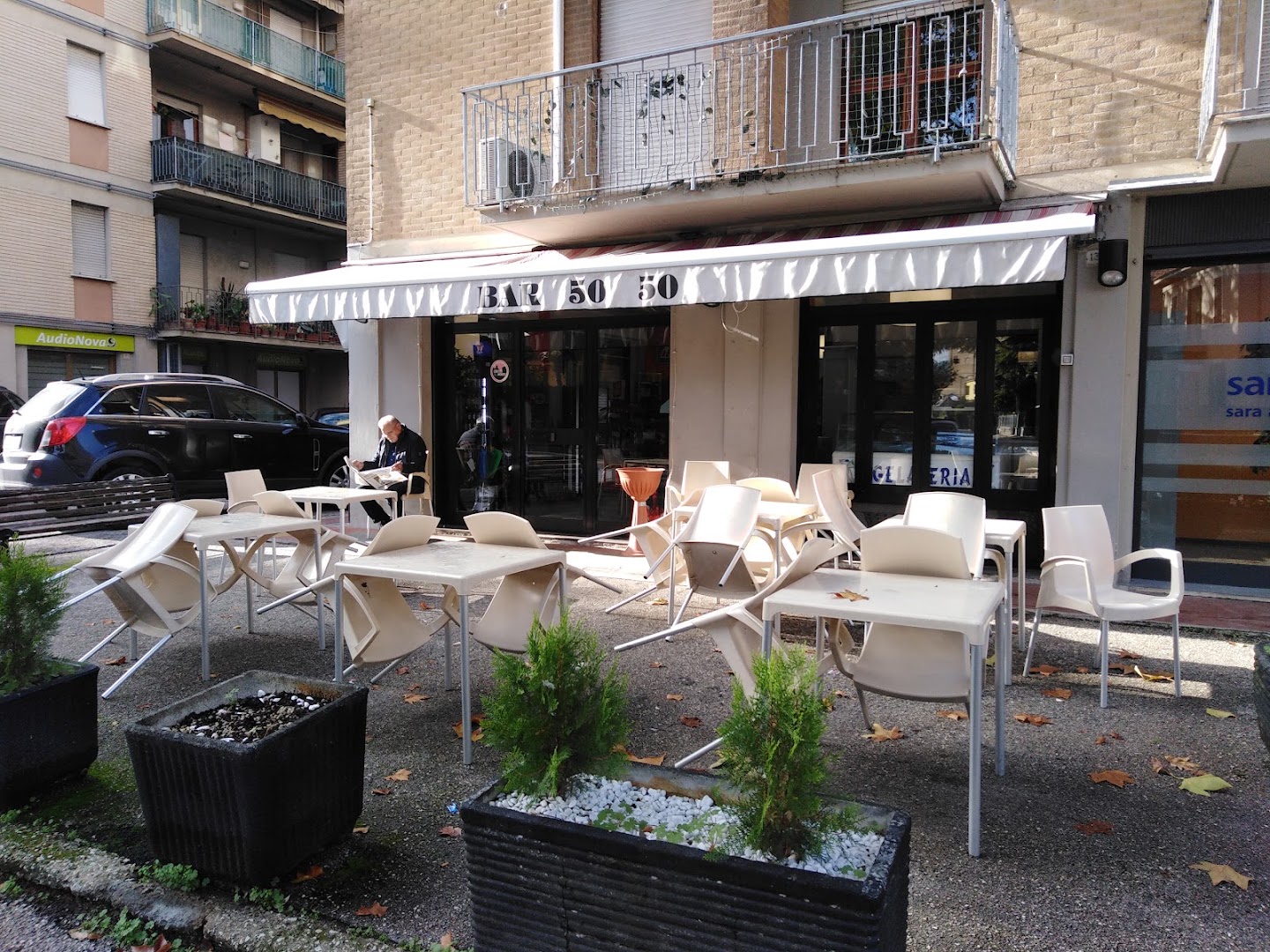 Bar 50 50, Foligno