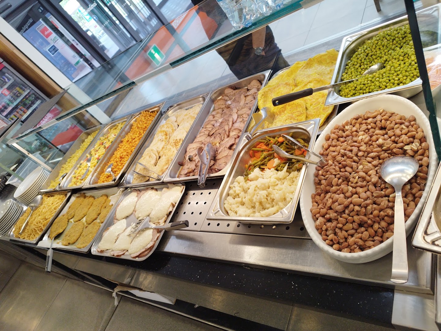 Bar 7° Kaithackal (tavola calda self service)