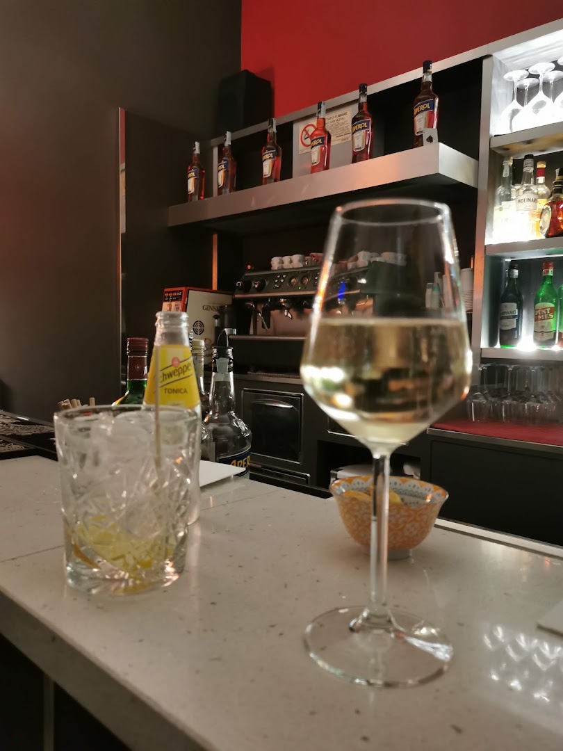 Bar 7000 Caffè, Milano