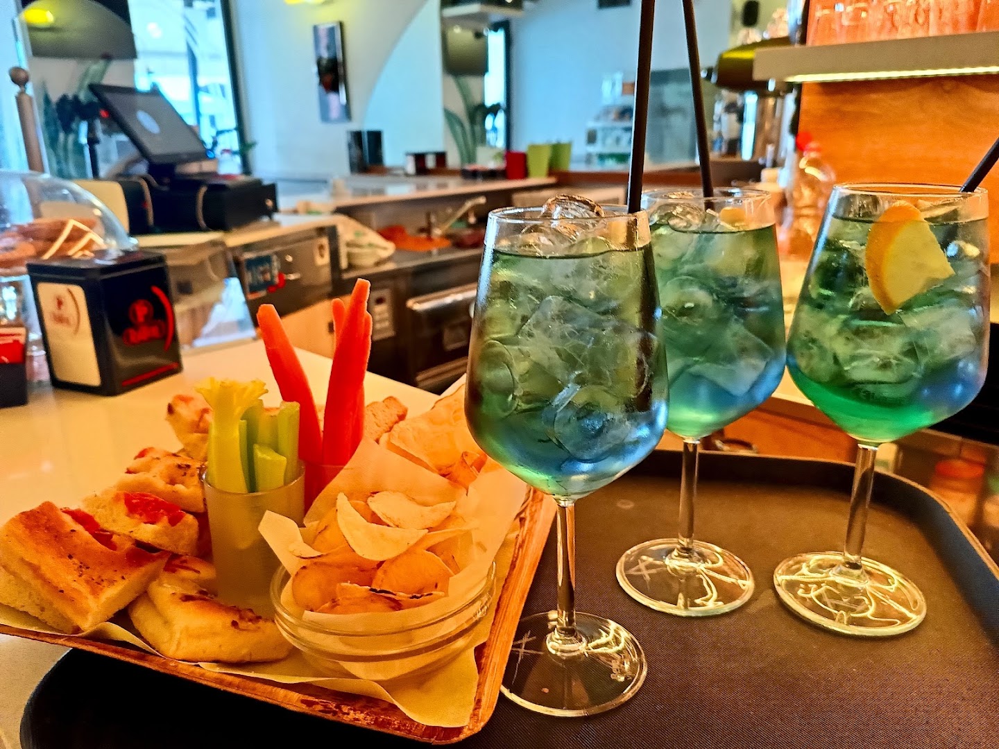 Bar Agorà di Andrea Irina Spicsuk &c, Romano di Lombardia