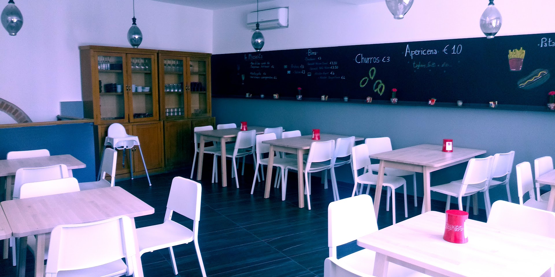 Bar Agora'