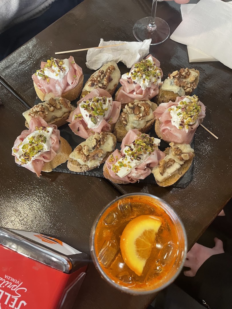 Bar Ai Santi