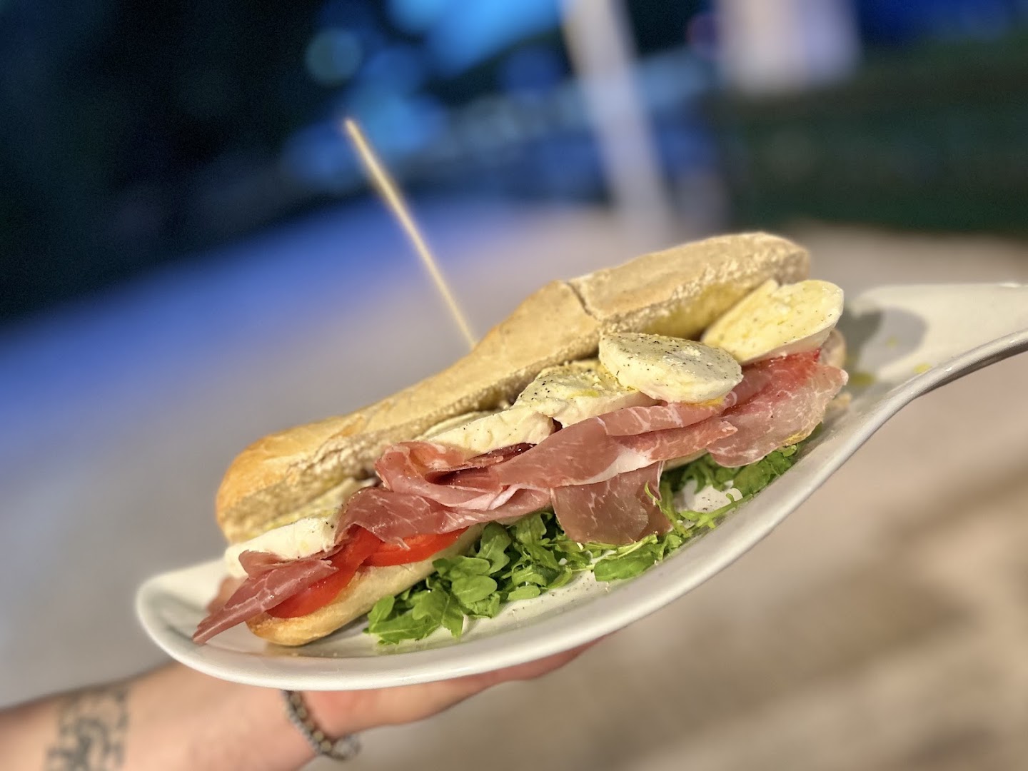 Bar Al Chiosco da Cristiano - Specchiolla | Cornetteria Notturna