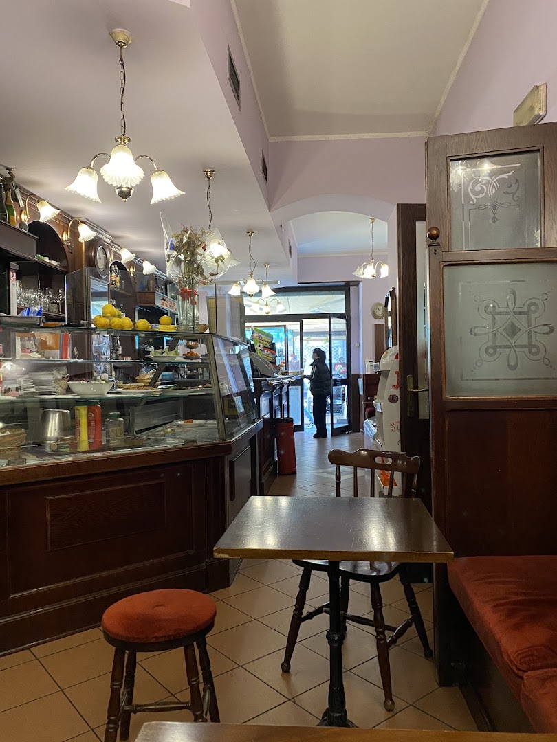 Bar amico