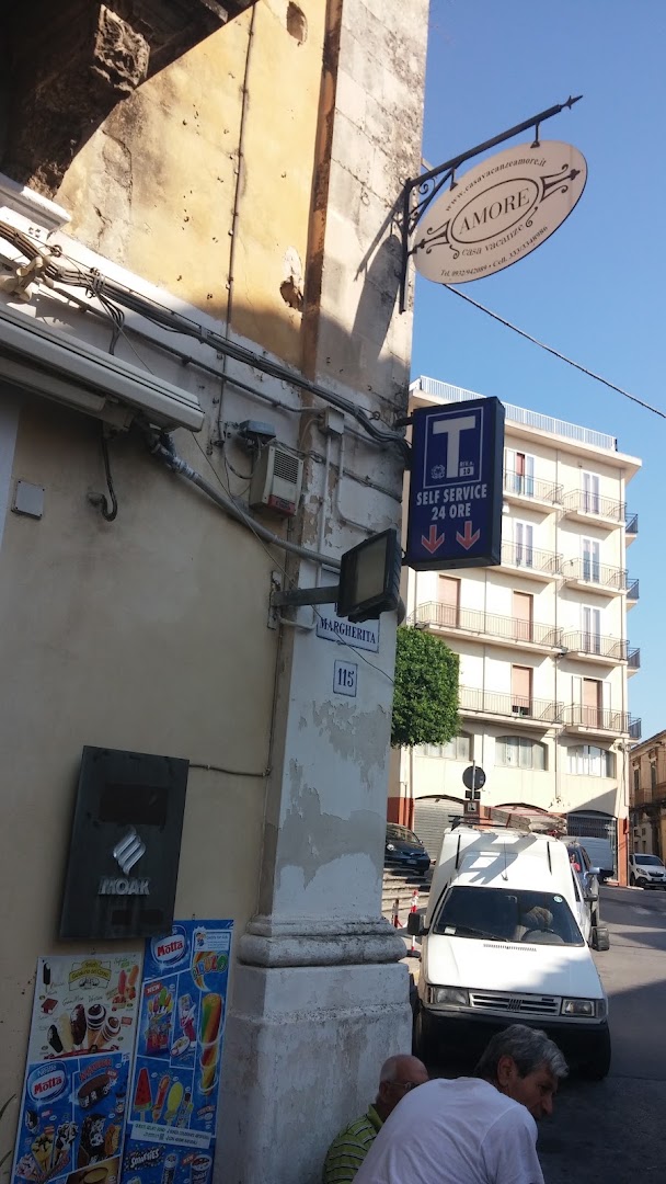 Bar Amore