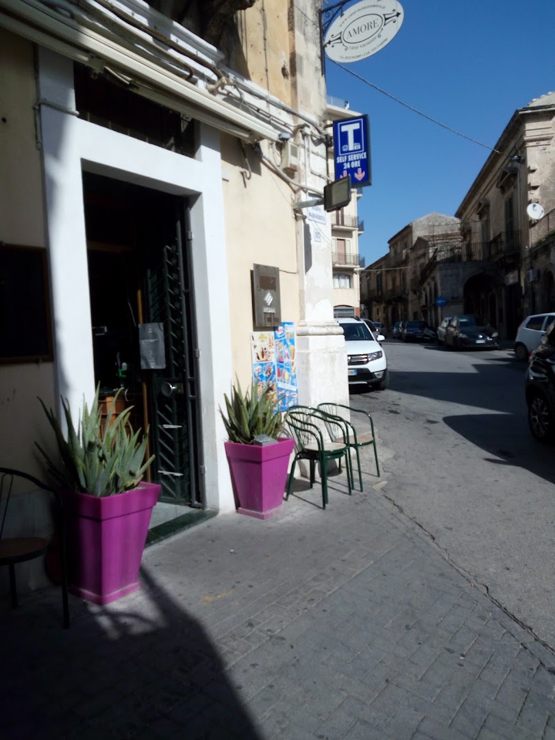 Bar Amore