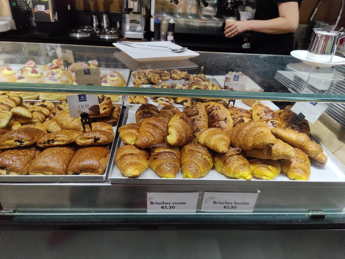Bar Angelo dalla Mattina alla Sera