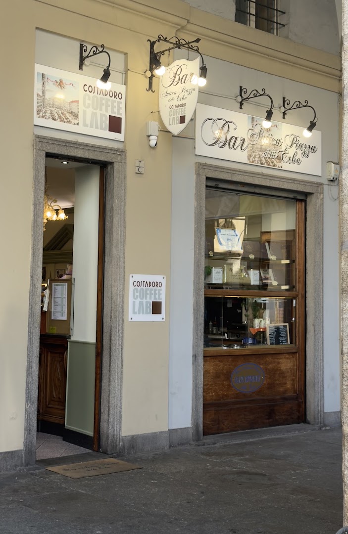 Bar Antica Piazza delle Erbe