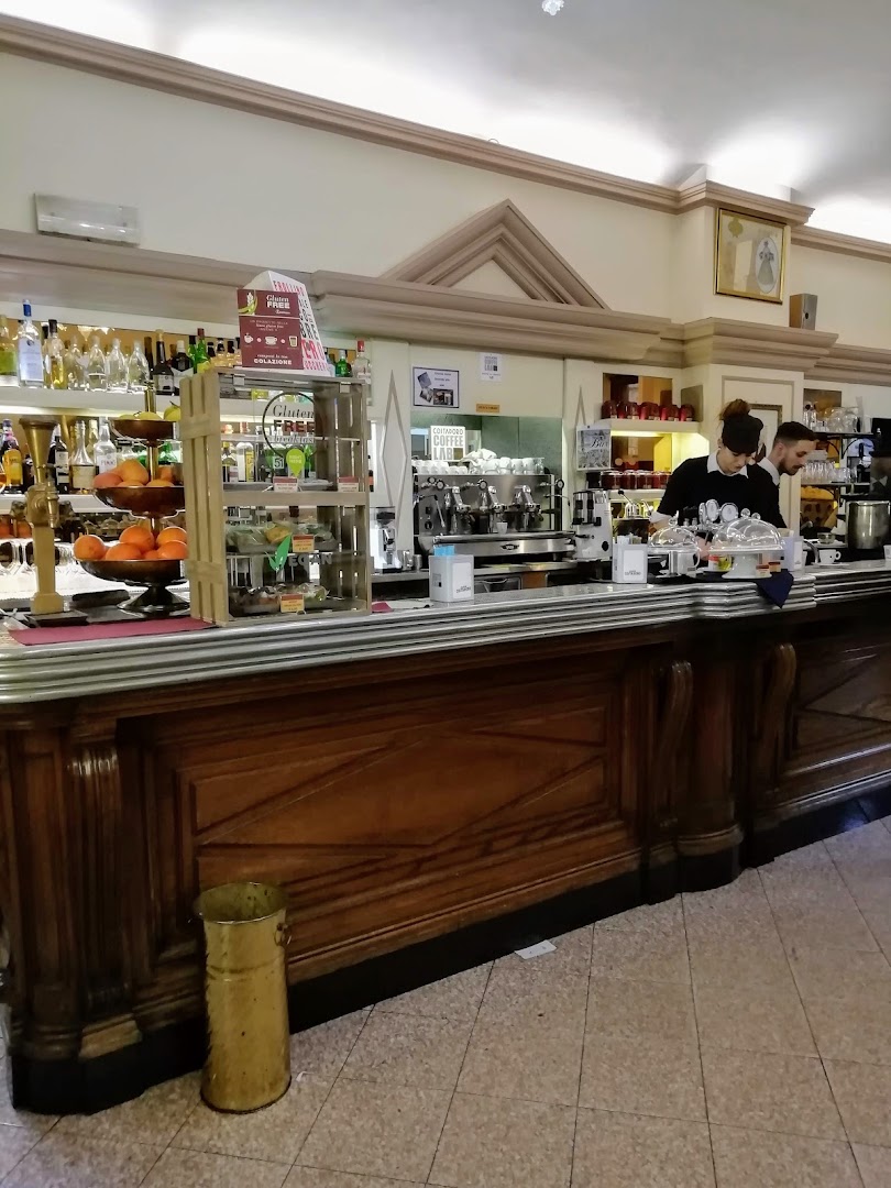 Bar Antica Piazza delle Erbe