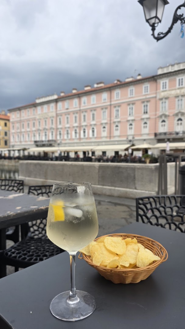 Bar Aperitivi | Amazon Coffee Shop | Trieste