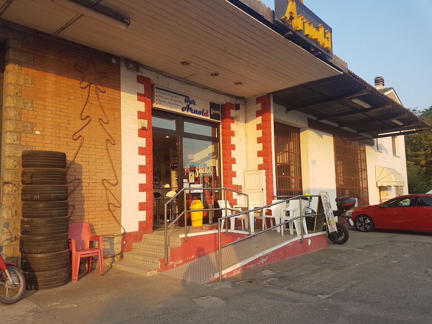 Bar Arnold